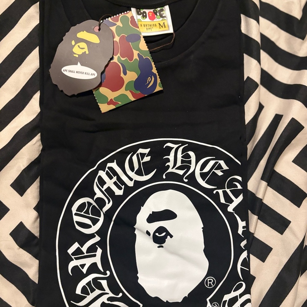 BAPE Black Graphic Logo Long Sleeve Shirt - Men’s M